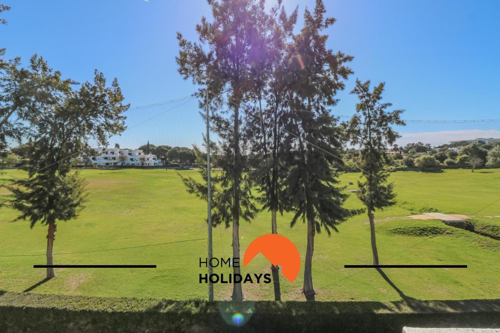 #294 T2 Com Amplo Terraco By Holidays Apartment *